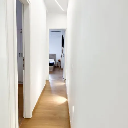 Comfy 2 Bdr In Petralona - Next To Metro Athens