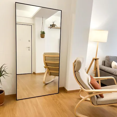 Apartment Comfy 2 Bdr In Petralona - Next To Metro *