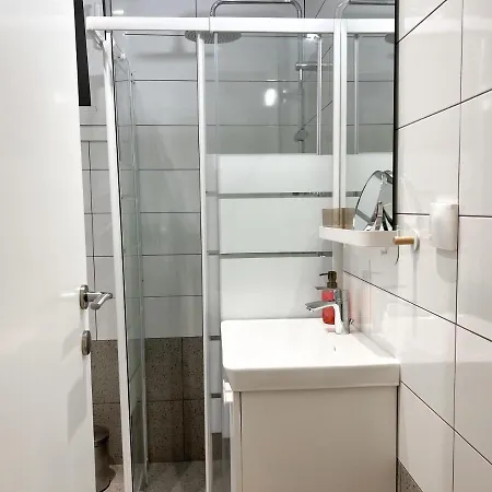 Apartment Comfy 2 Bdr In Petralona - Next To Metro