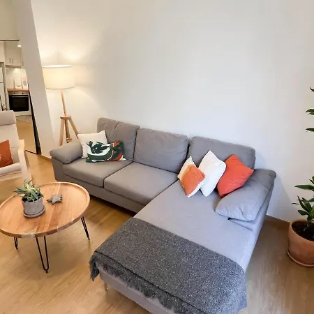 Apartment Comfy 2 Bdr In Petralona - Next To Metro